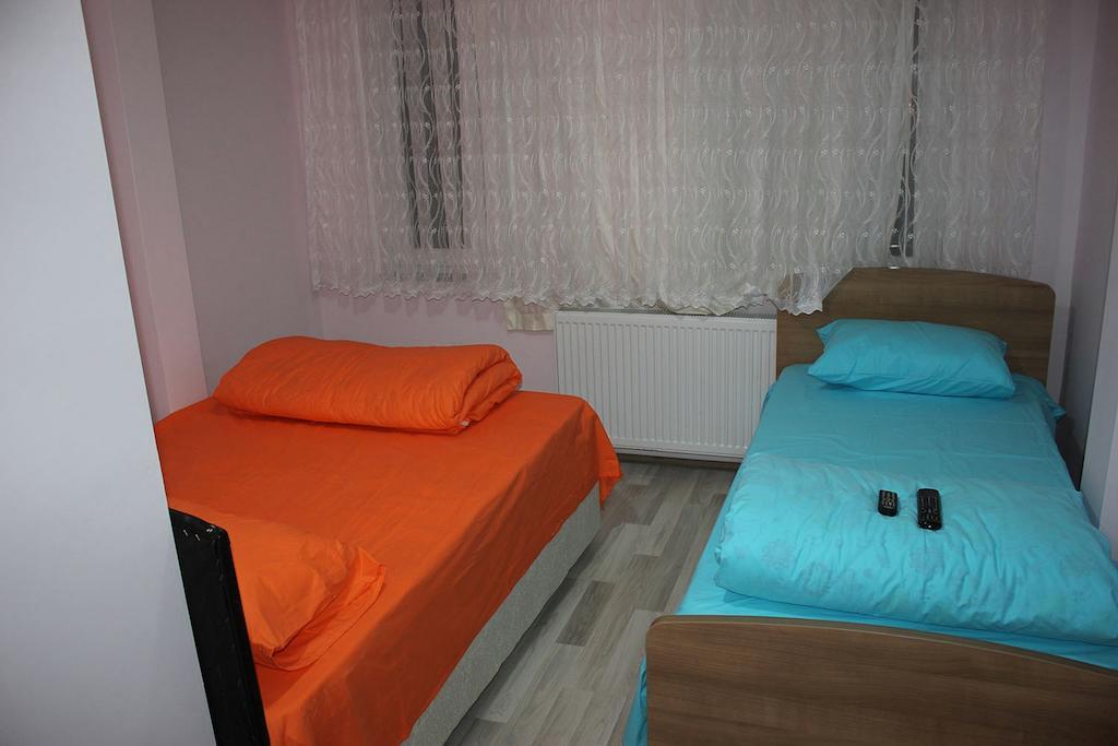 Aydinli Pansiyon Caykara Quarto foto